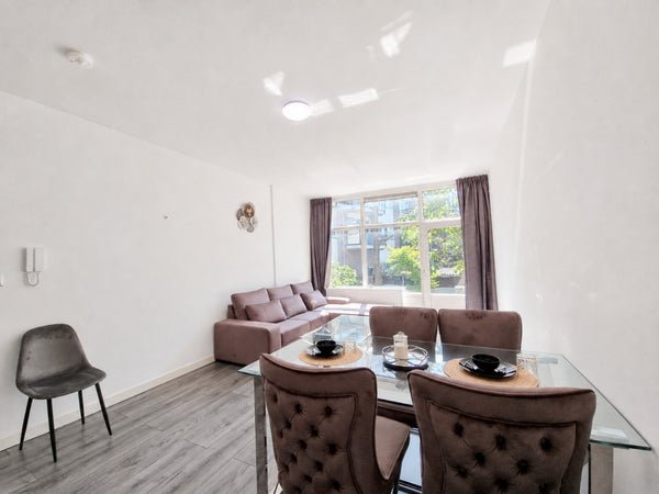 For rent: Flat Hooidrift in Rotterdam