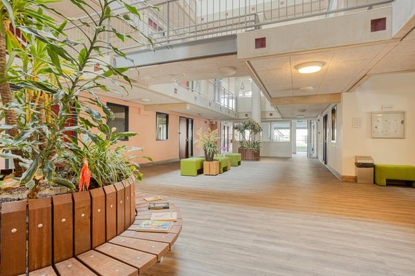 For rent: Flat Loosduinse Uitleg 172 in Den Haag