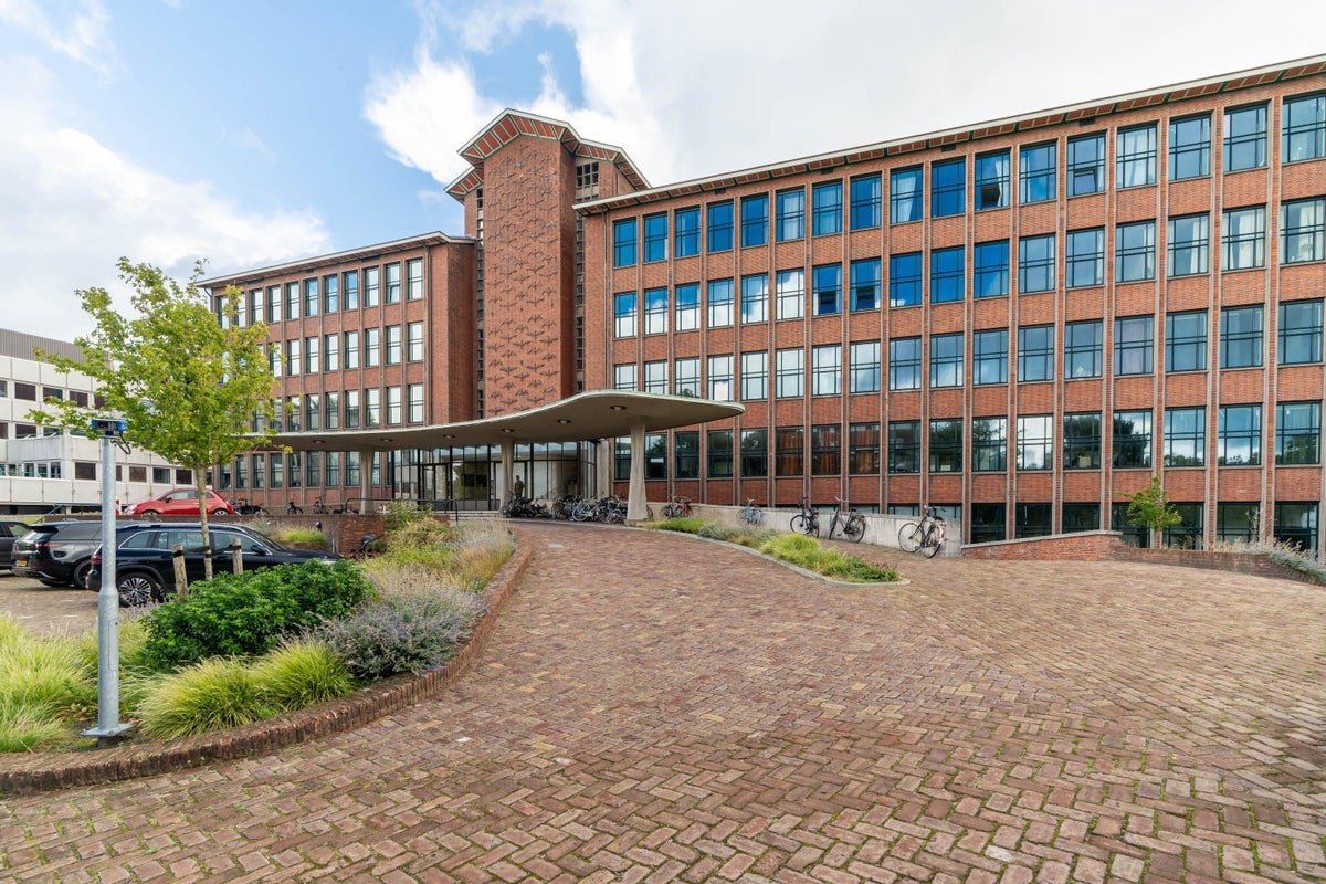 For rent: Flat Plesmanweg 341 in Den Haag