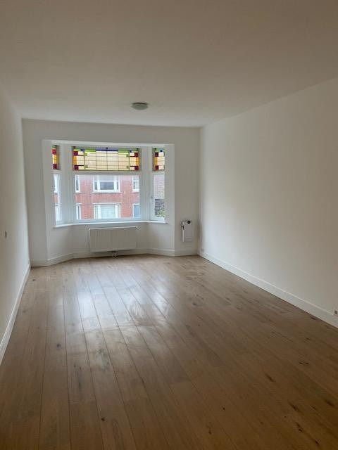 For rent: Flat Goeverneurlaan in Den Haag