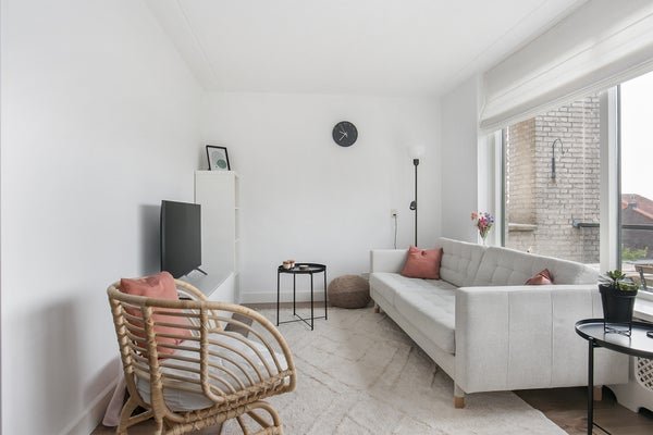 For rent: Flat Raadhuishof 16 in Capelle aan den IJssel