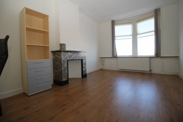 For rent: Room Apeldoornselaan in Den Haag