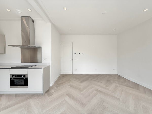 For rent: Flat Overtoom in Amsterdam