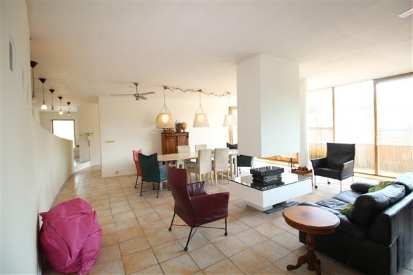 For rent: Flat Maria Snelplantsoen in Amsterdam
