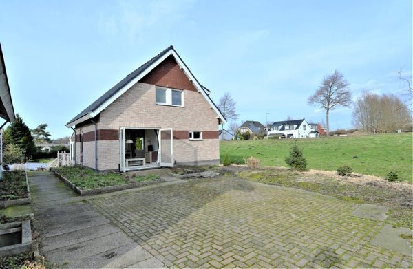 For rent: House Raasdorperweg in Amsterdam