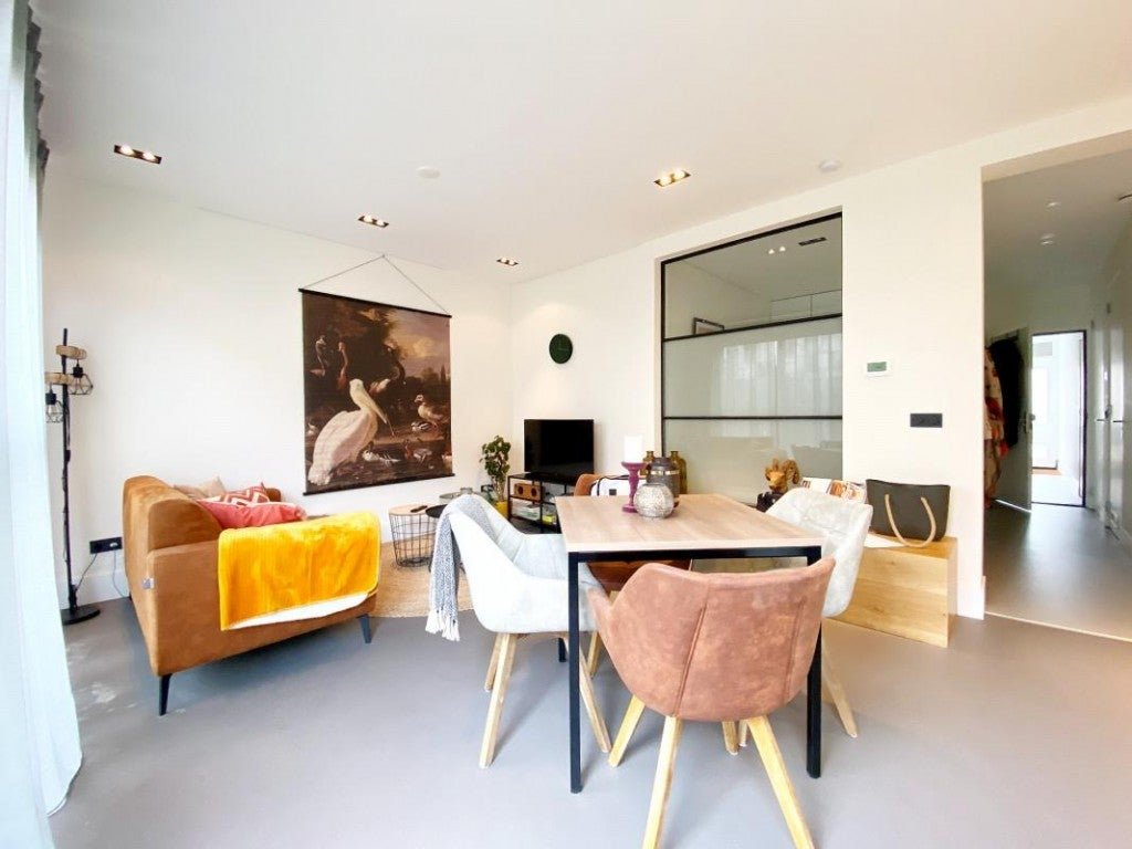 For rent: Flat Ockenburghstraat 32 A in Den Haag
