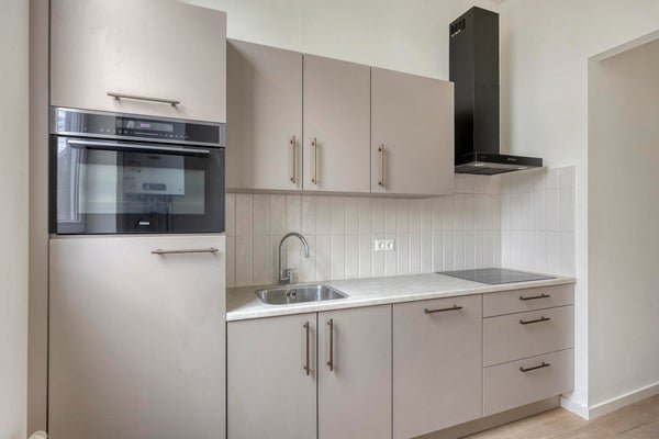 For rent: Flat Henegouwerlaan 68 A 03 in Rotterdam