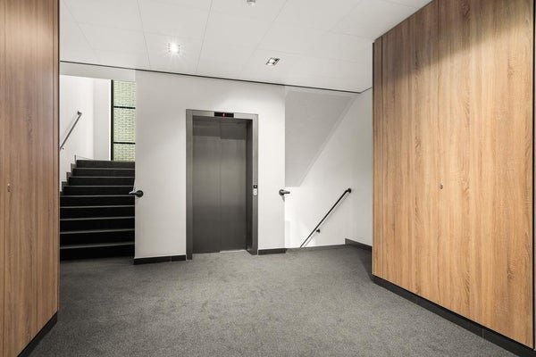 For rent: Flat Stationsplein 8 A in Almere