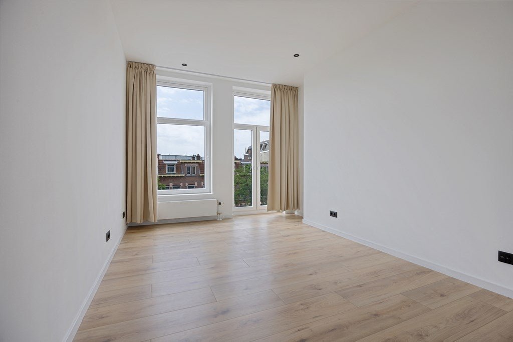 For rent: Flat Vierambachtsstraat in Rotterdam