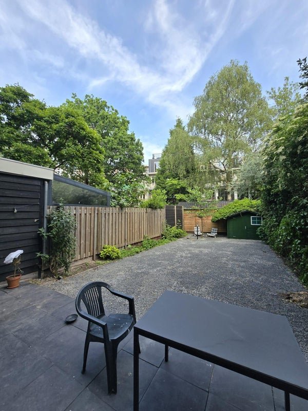 For rent: Flat Hunzestraat in Amsterdam