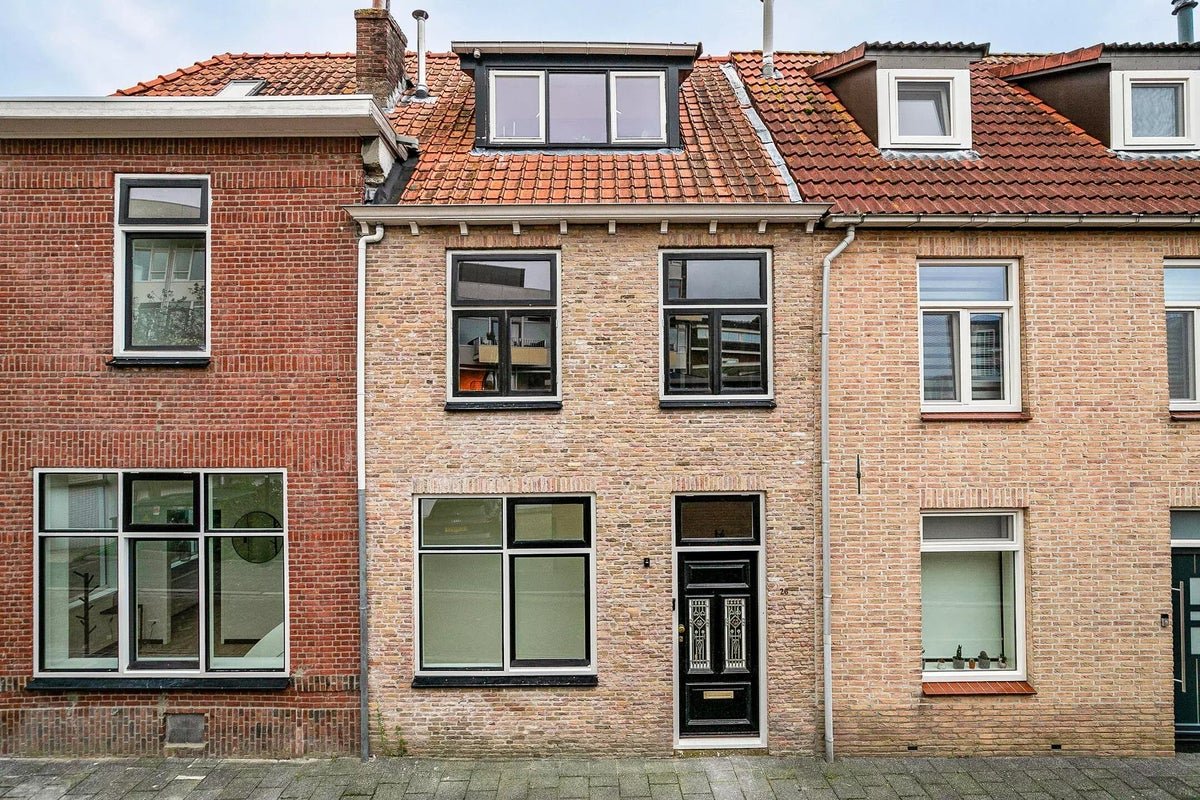 For rent: House Sint-Antoniusstraat 26 in Bergen op Zoom