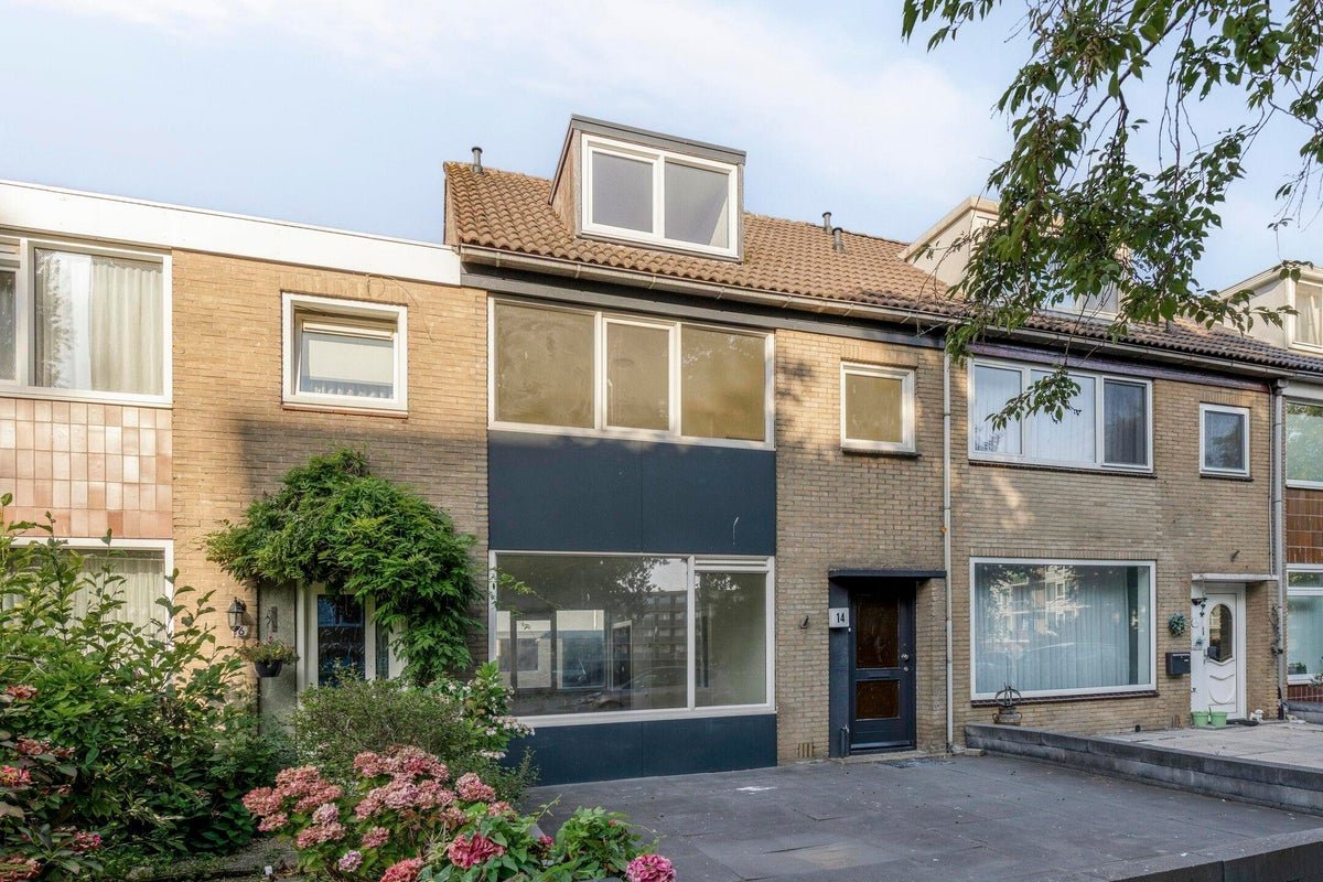 For rent: House Goethartstraat 14 in Zaandam