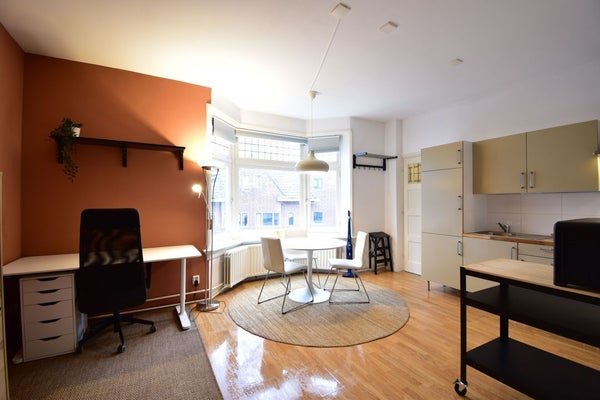 For rent: Flat Dr. van Mierlostraat in Breda