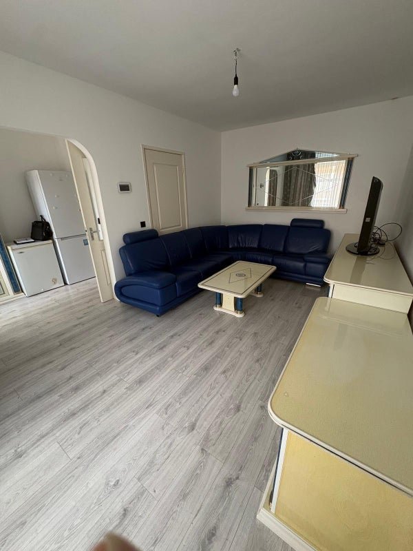 For rent: Flat Van Zeggelenlaan in Den Haag