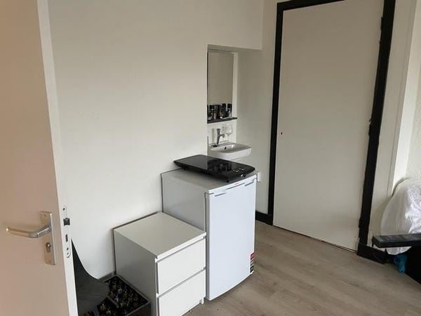 For rent: Room Haarlemmerstraat in Leiden