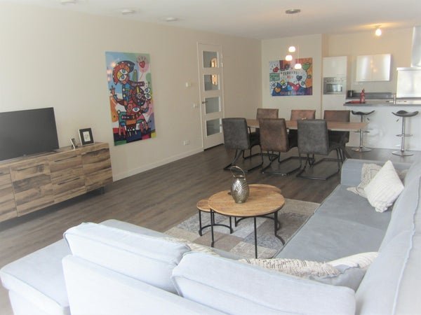 For rent: Flat Kruisplein in Rotterdam