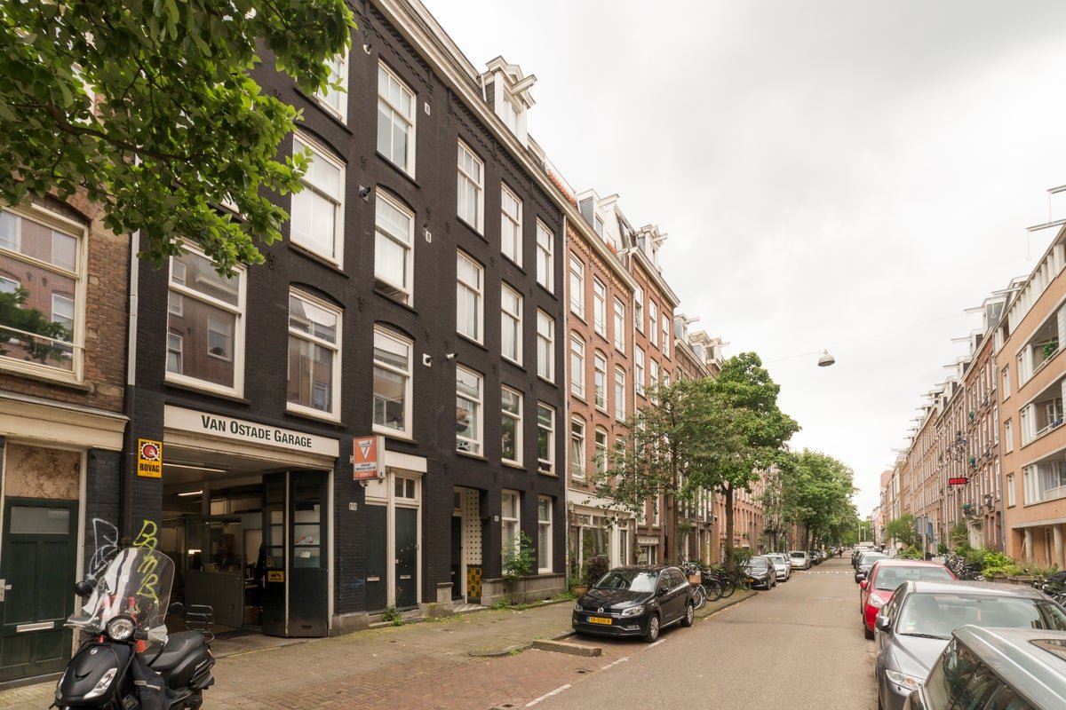 For rent: Flat Van Ostadestraat in Amsterdam