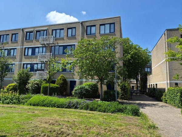 For rent: Flat Prins Willem-Alexanderplein in Haarlem