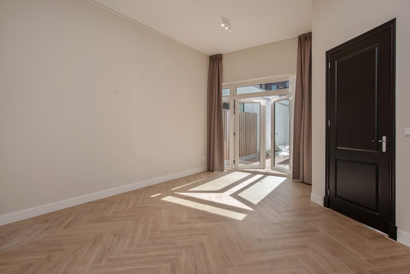 Dirk Hoogenraadstraat 92-D
