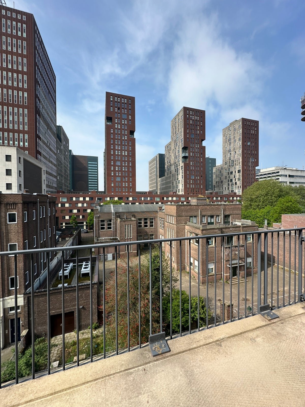 For rent: Flat Koningin Sophiestraat 220 in Den Haag