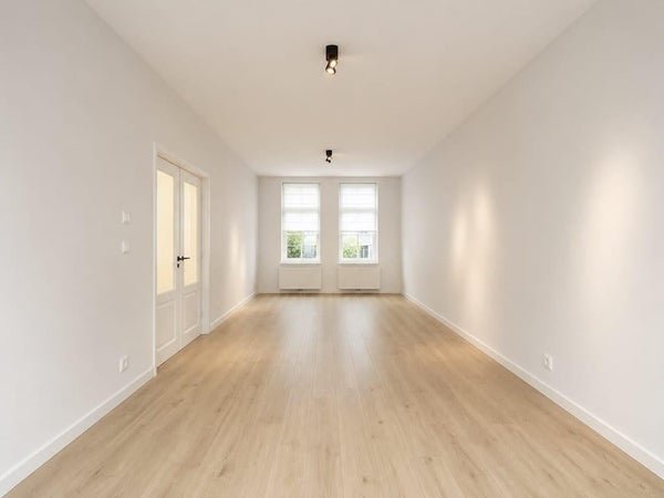 For rent: Flat Henegouwerplein in Rotterdam
