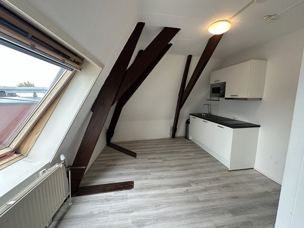 For rent: Room Aweg 11 AK15 in Groningen