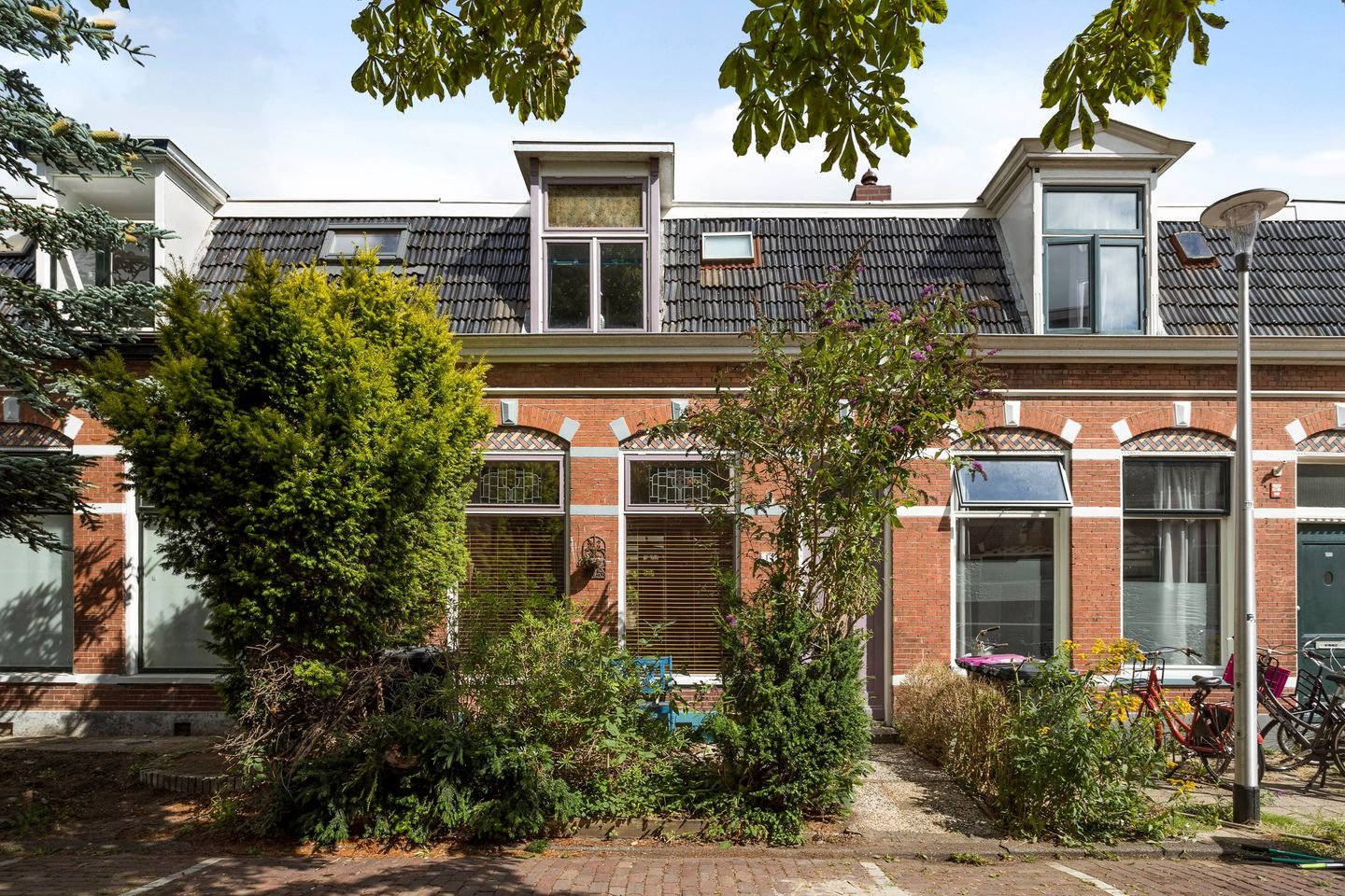Harlingerstraat 12