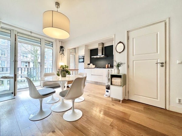 For rent: Flat Rustenburgerstraat in Amsterdam