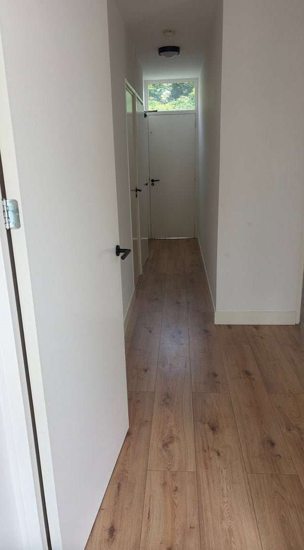 For rent: Flat Burgemeester Baumannlaan in Rotterdam