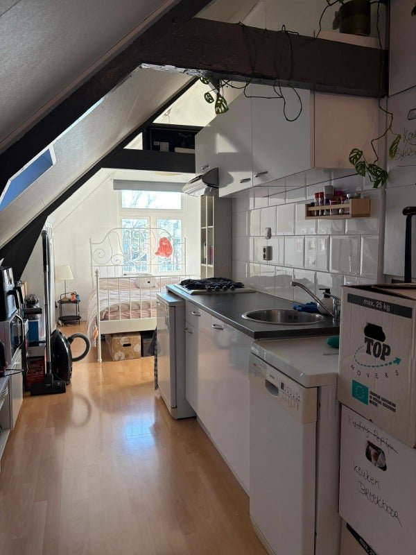 For rent: Studio Kortekade 17 A in Rotterdam