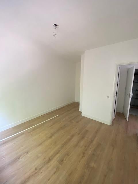 For rent: Flat Goeverneurlaan in Den Haag