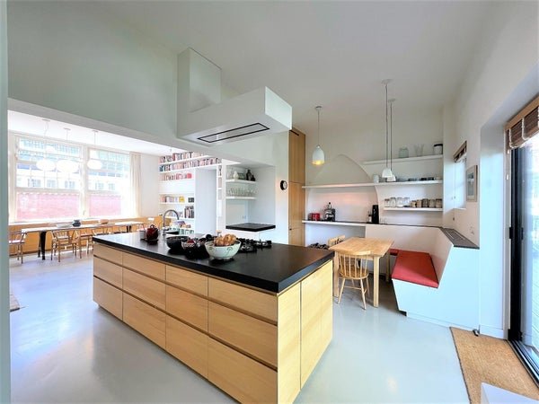 For rent: Flat Floris Versterstraat in Amsterdam