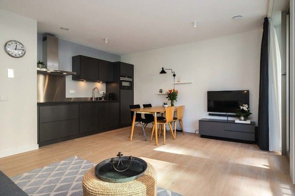 For rent: Flat Céramiquelaan in Amsterdam
