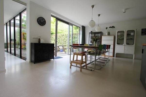 For rent: House Bernabeuhof in Amsterdam