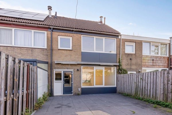 For rent: House Goethartstraat 14 in Zaandam