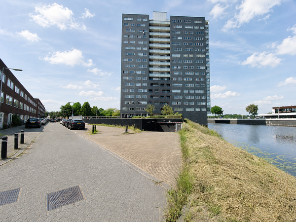 For rent: Flat Mezquitalaan in Amsterdam