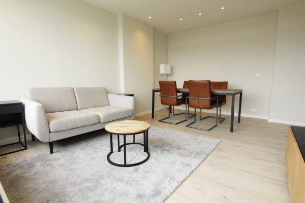 For rent: Flat Admiraal de Ruyterweg in Rotterdam