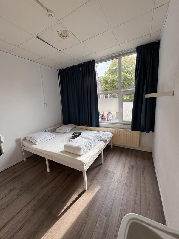 For rent: Room Bisschop Zwijsenstraat 130 3 in Tilburg