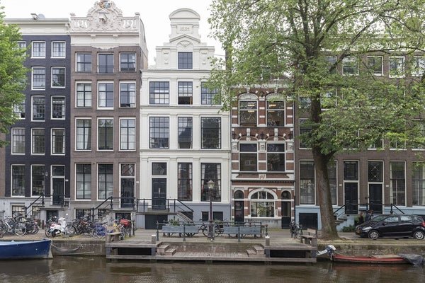 For rent: Flat Oudezijds Voorburgwal 318 1 in Amsterdam