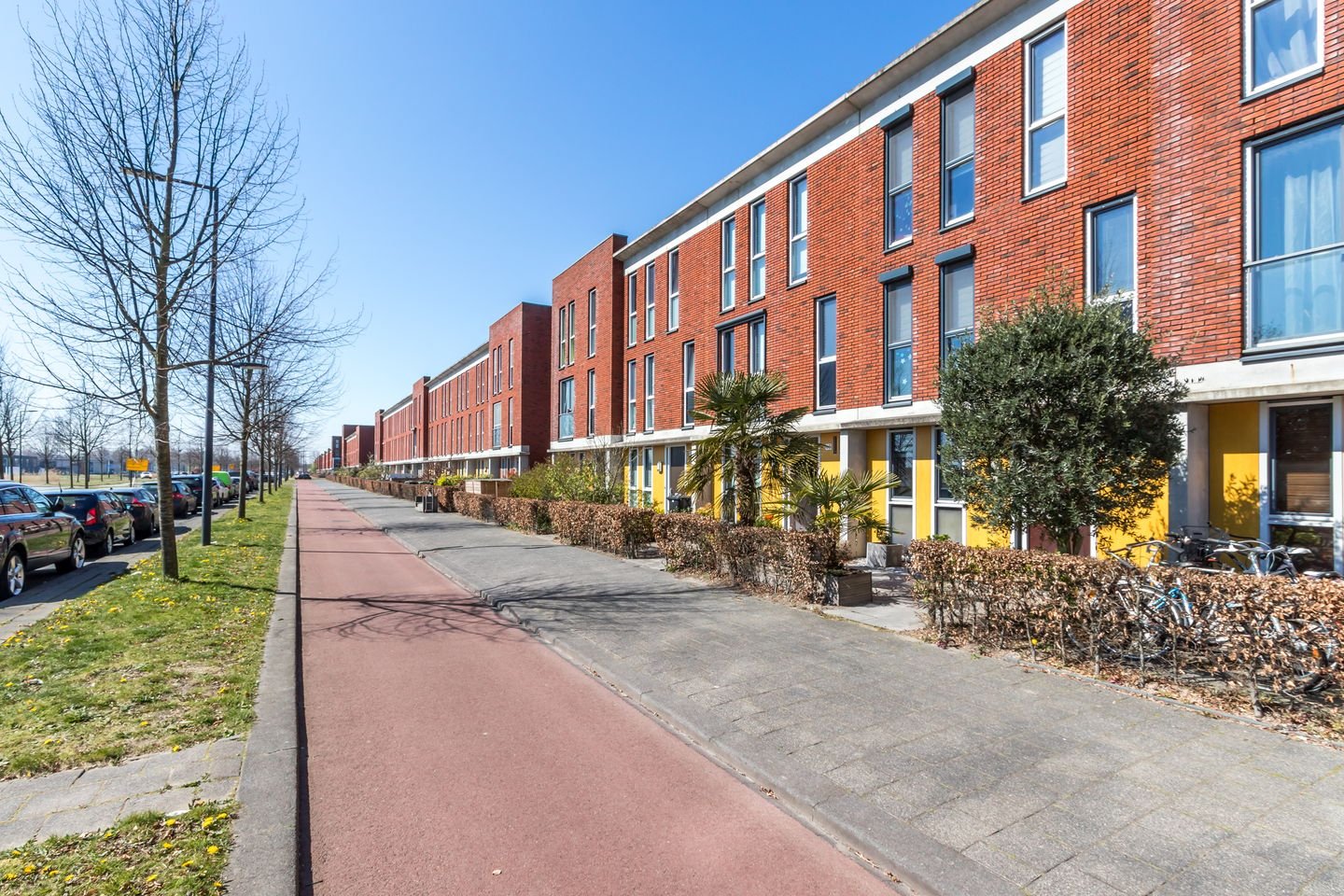 Laan van Magisch Realisme 35