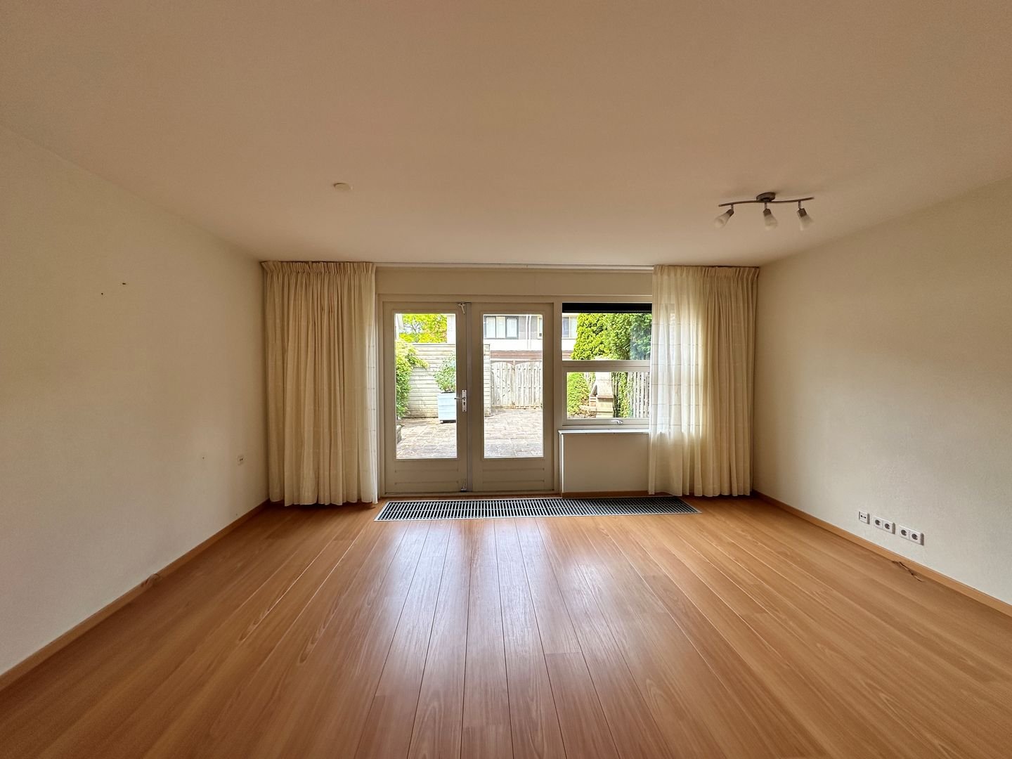 Renoirhof 142