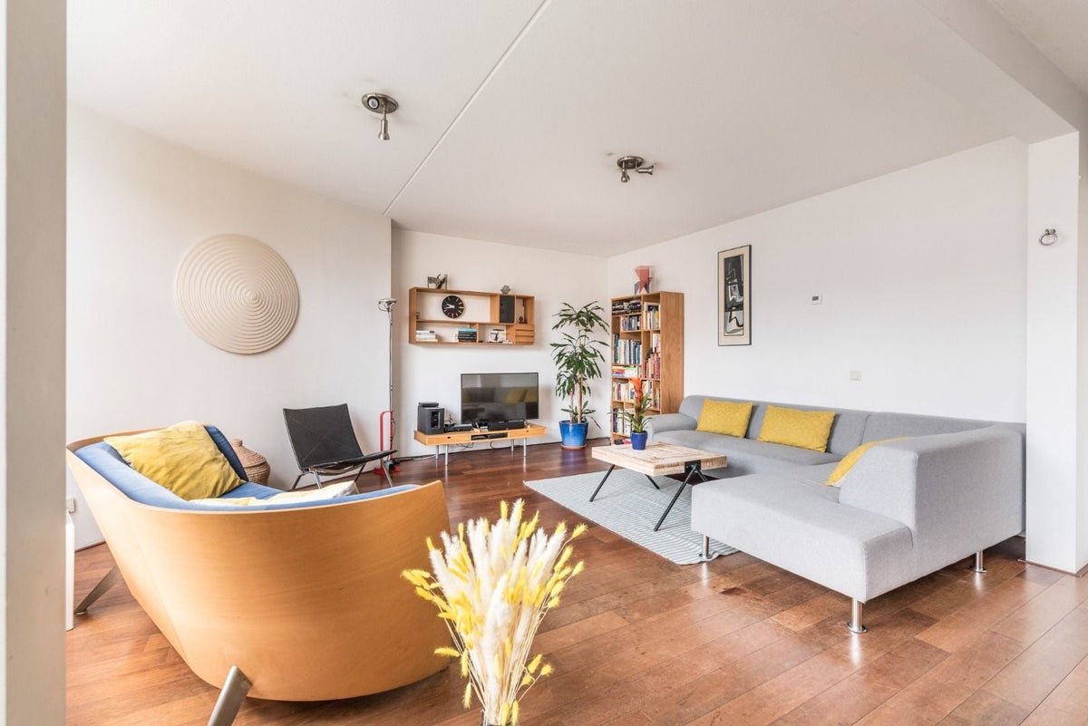 For rent: Flat Meerhuizenplein in Amsterdam