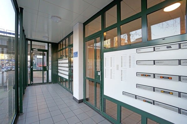 For rent: Flat Zuidplein 232 in Rotterdam