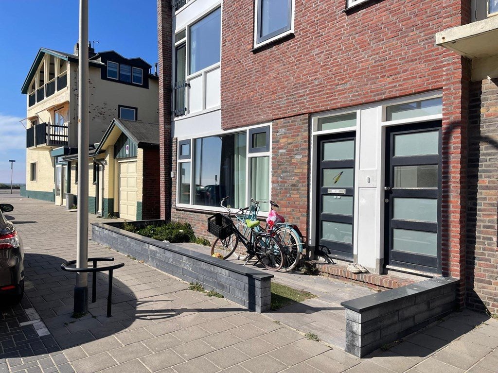 For rent: Flat Jan Tooropstraat 4 A in Katwijk