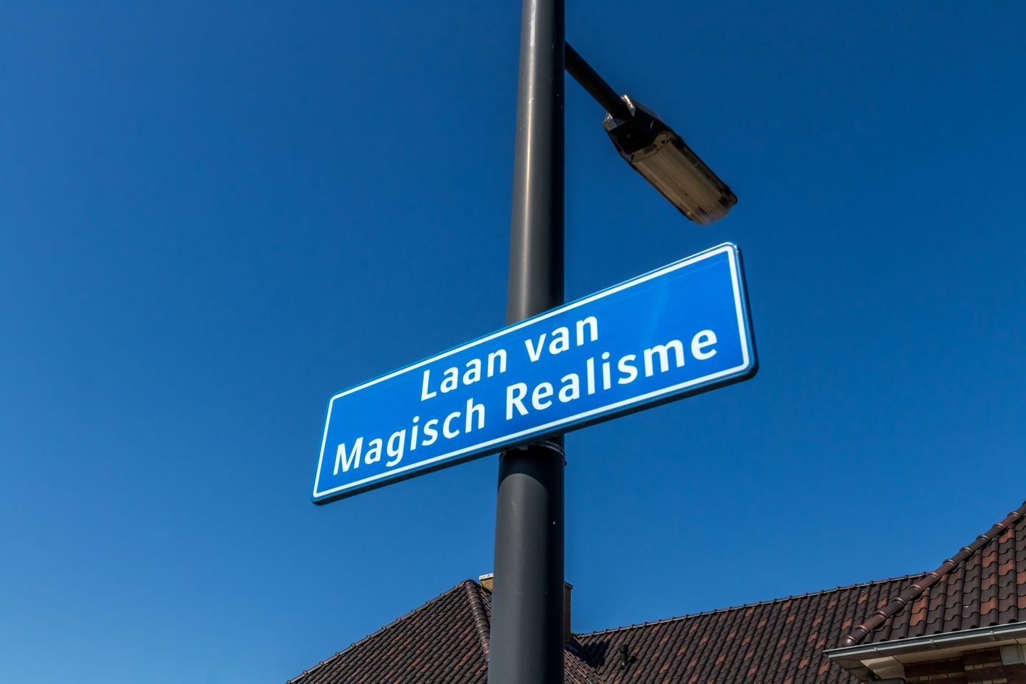 Laan van Magisch Realisme 35