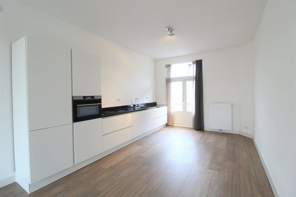 For rent: Flat Amstelveenseweg 208 3 in Amsterdam