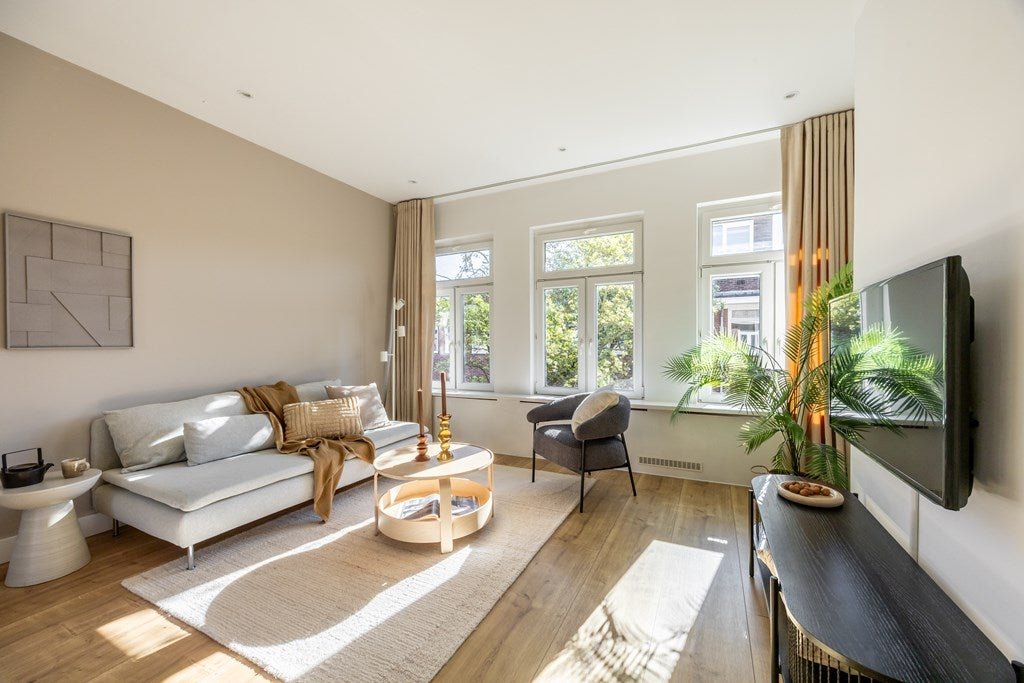 For rent: Flat Ben Viljoenstraat 11 RD in Haarlem