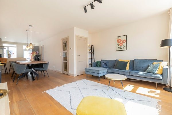 For rent: Flat Albert Cuypstraat in Amsterdam