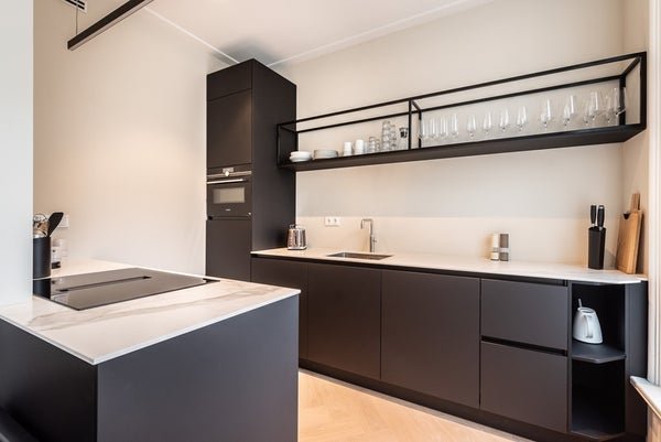 For rent: Flat Leidsekade 102 D in Amsterdam