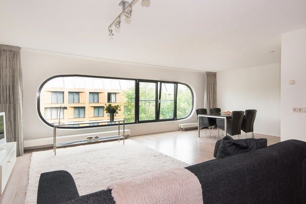 For rent: Flat Sarphatistraat in Amsterdam